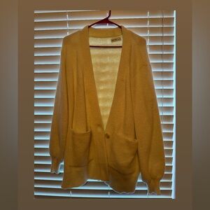 Cozy Women's Sweater in White